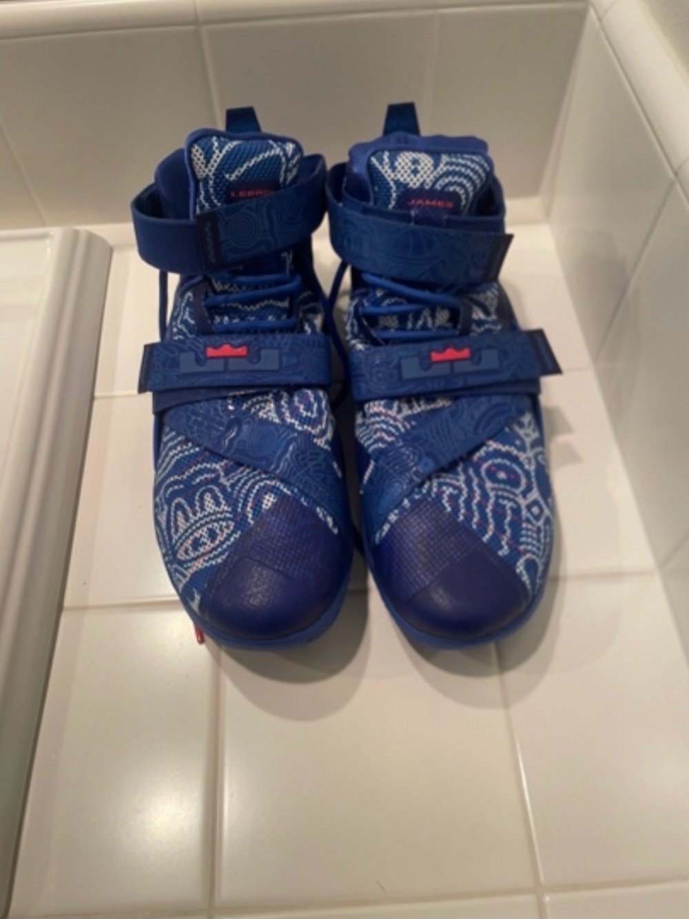Nike Men’s Lebron Soldier 9 LE Sneakers - Freegums - Game Royal